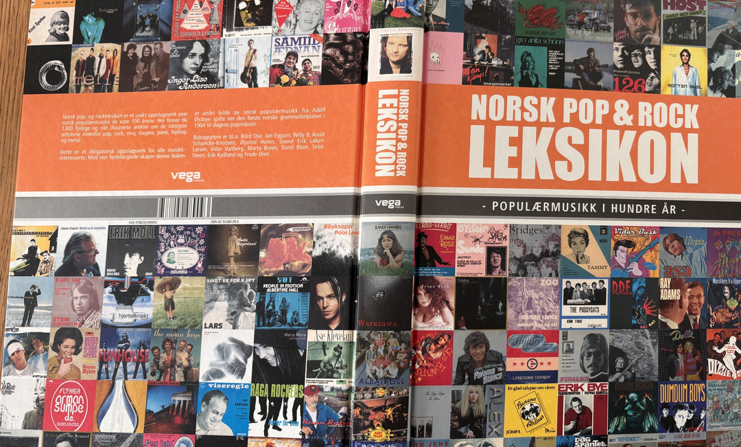 Norsk pop & rock leksikon – Populærmusikk i hundre år. Bok.