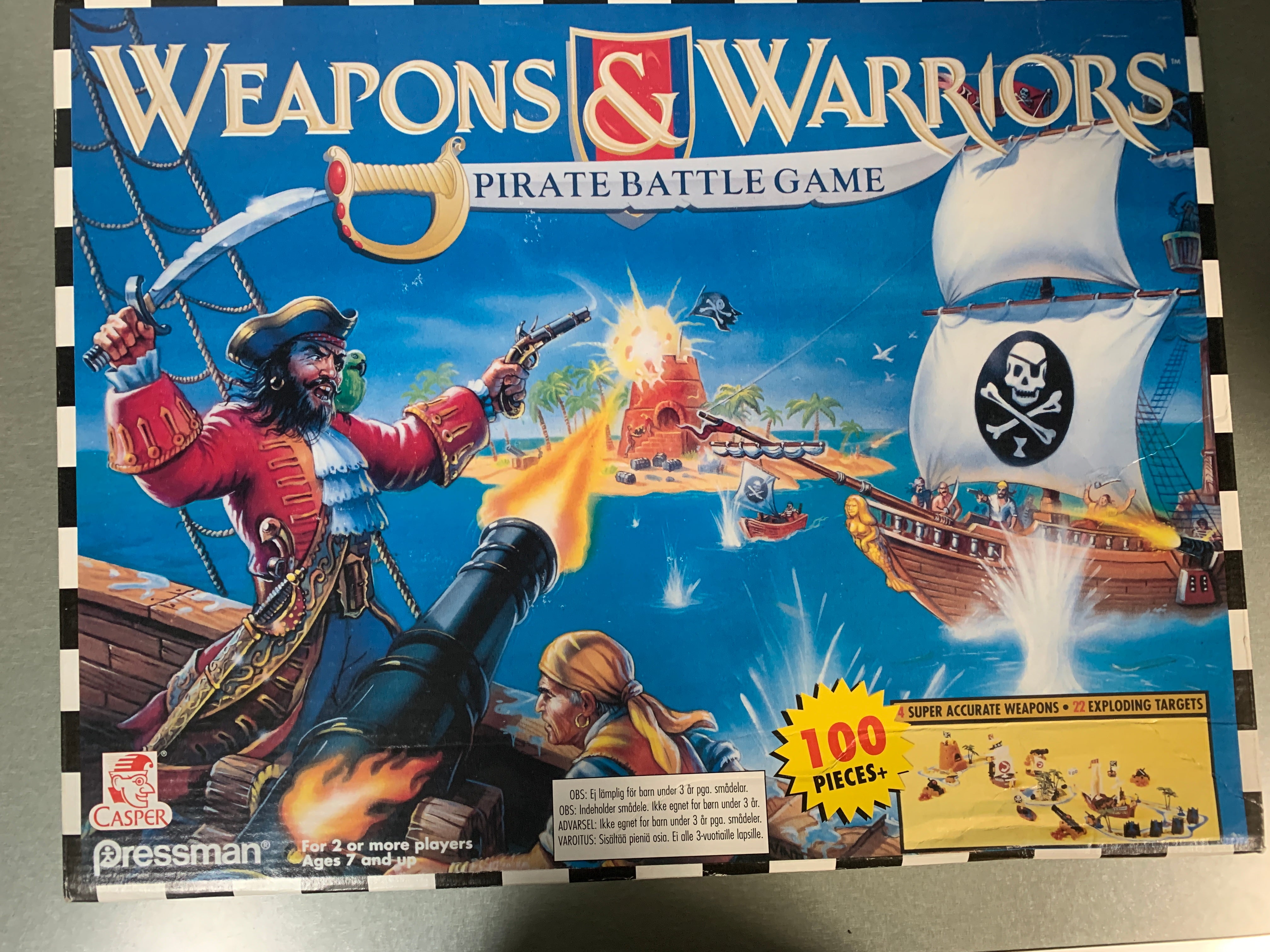 Weapons & Warriors Pirate Battle Game. Brettspill.