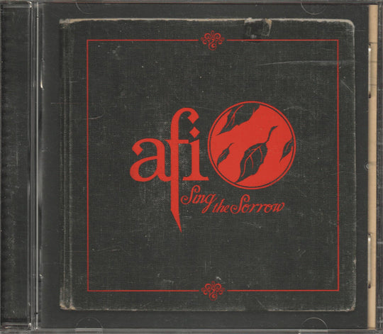 AFI - Sing the Sorrow (2003). CD.