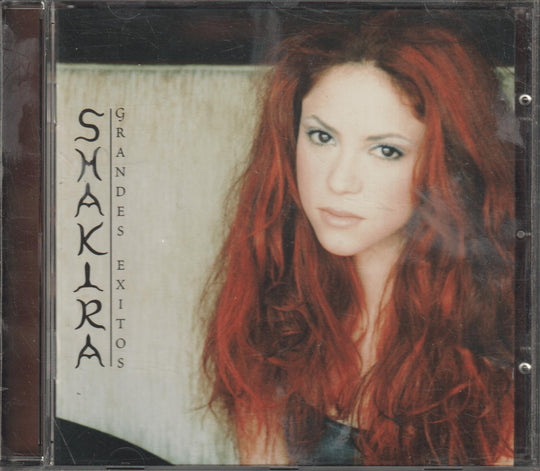 Shakira – Grandes Éxitos. 2002. CD.