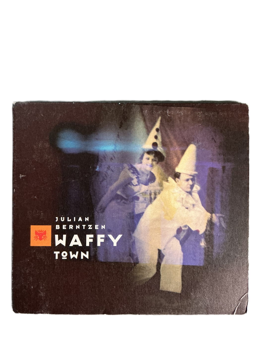 Julian Berntzen - Waffy Town (2003). CD.