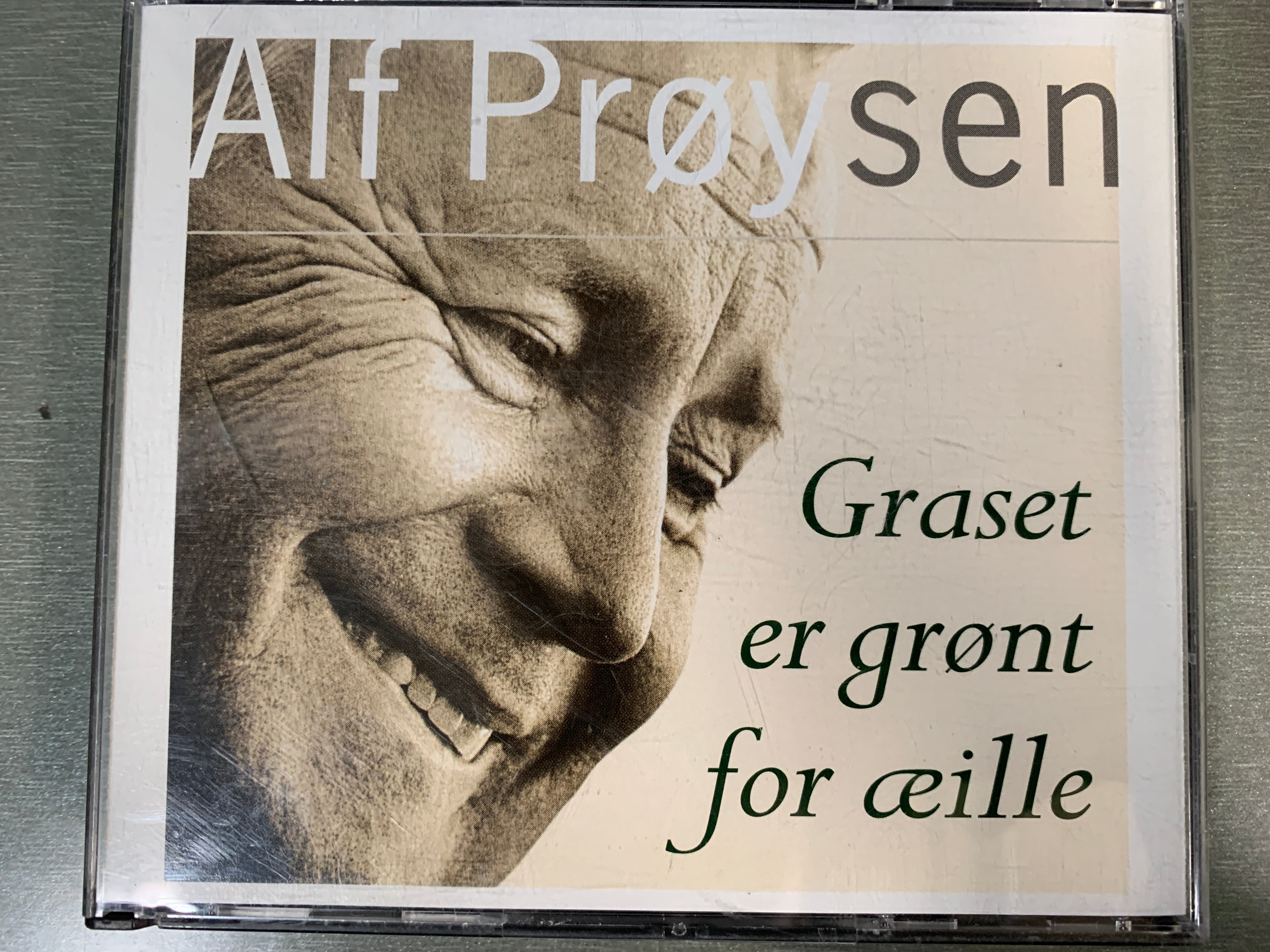 Alf Prøysen – Graset er grønt for æille (1996). CD.