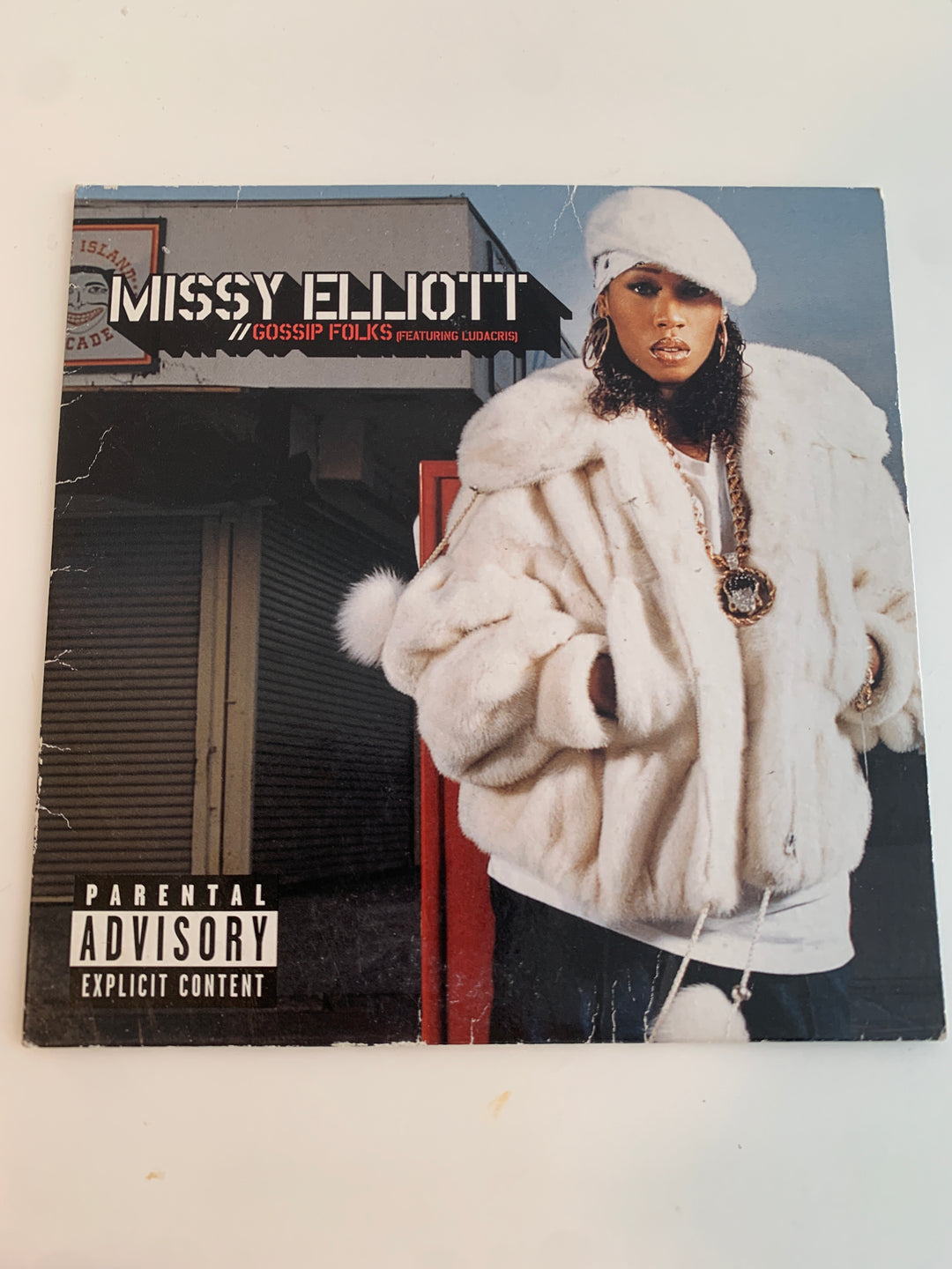 Missy Elliott – Gossip Folks (featuring Ludacris). 2003. CD-singel.