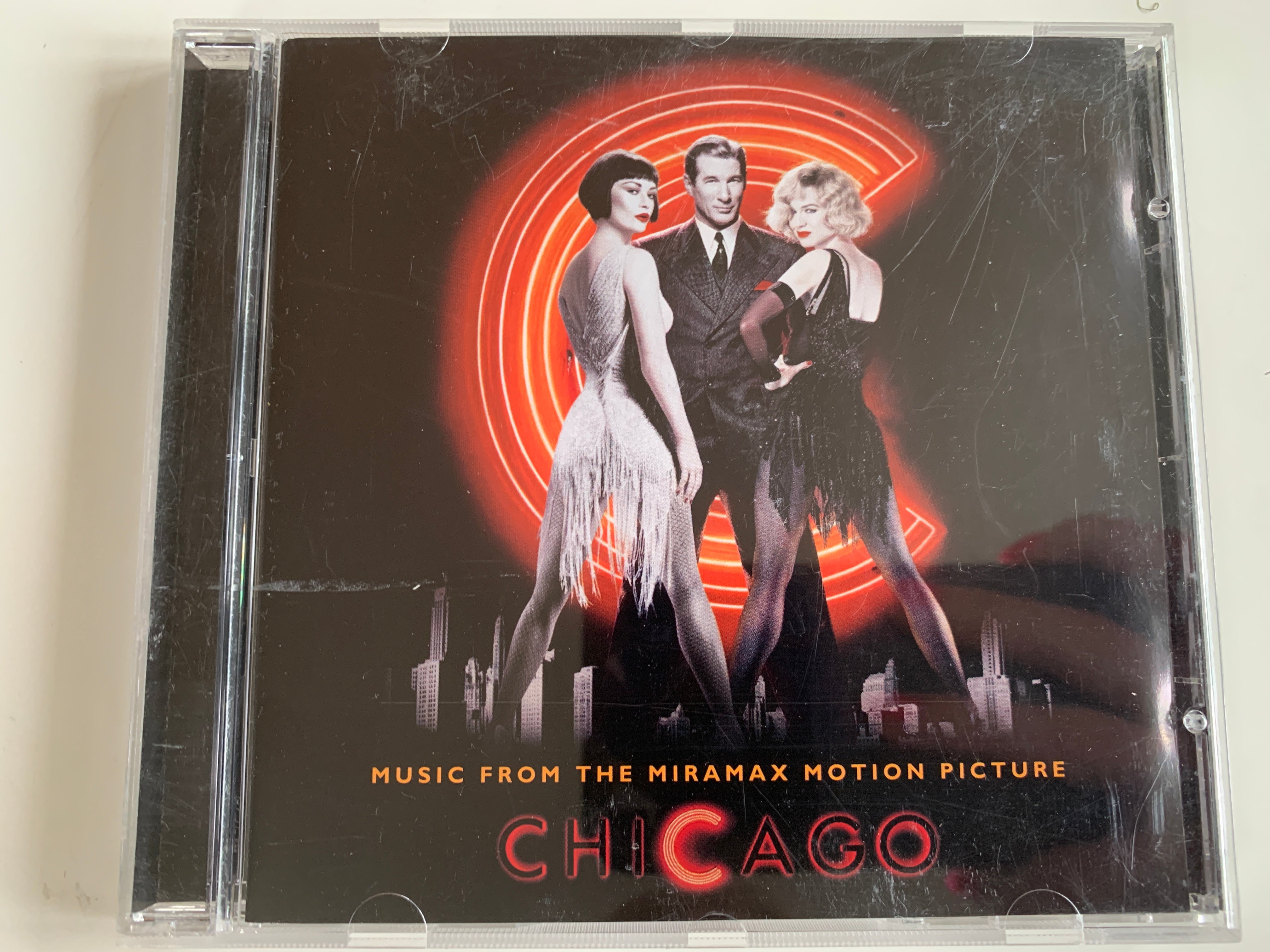 Chicago – Music from the Miramax Motion Picture Chicago. 2002. CD.