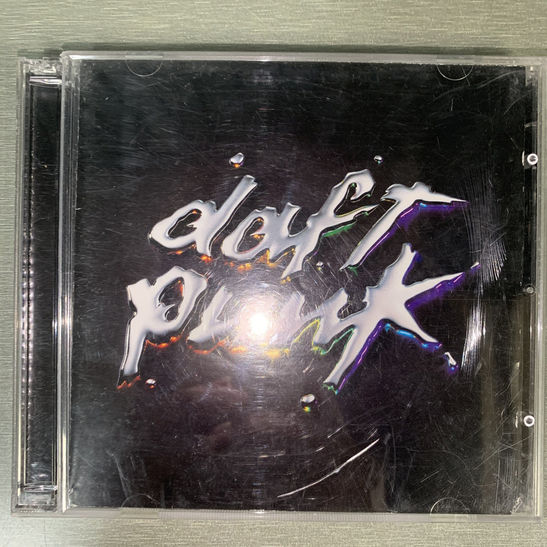 Daft Punk – Discovery. 2001. CD.