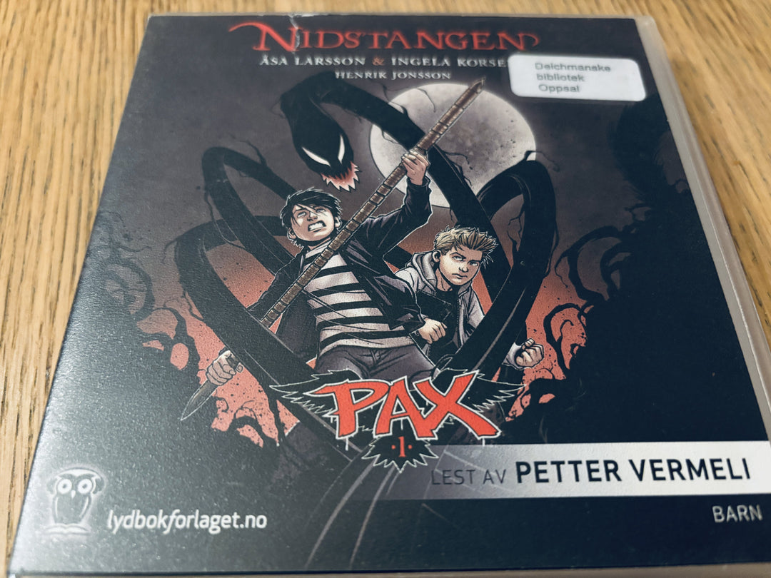 Åsa Larsson & Ingela Korsell. 2014. PAX 1: Nidstangen. Lydbok på CD (fra bibliotek, pene disker).