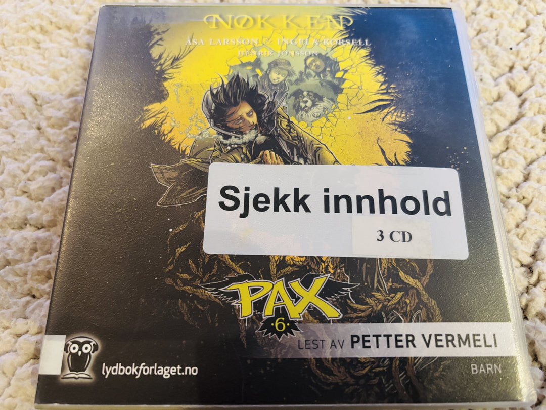 Åsa Larsson & Ingela Korsell. 2015. PAX 6: Nøkken. Lydbok på CD (fra bibliotek, pene disker).