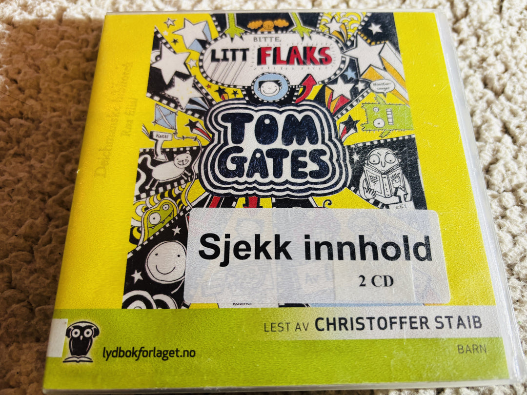 Bitte litt flaks, Liz Pichon (2015). Lydbok på CD (fra bibliotek, pene disker).
