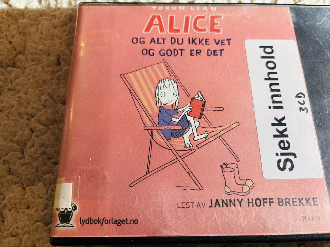 Torun Lian. 2008. Alice og alt du ikke vet og godt er det. Lydbok på CD (fra bibliotek, pene disker).