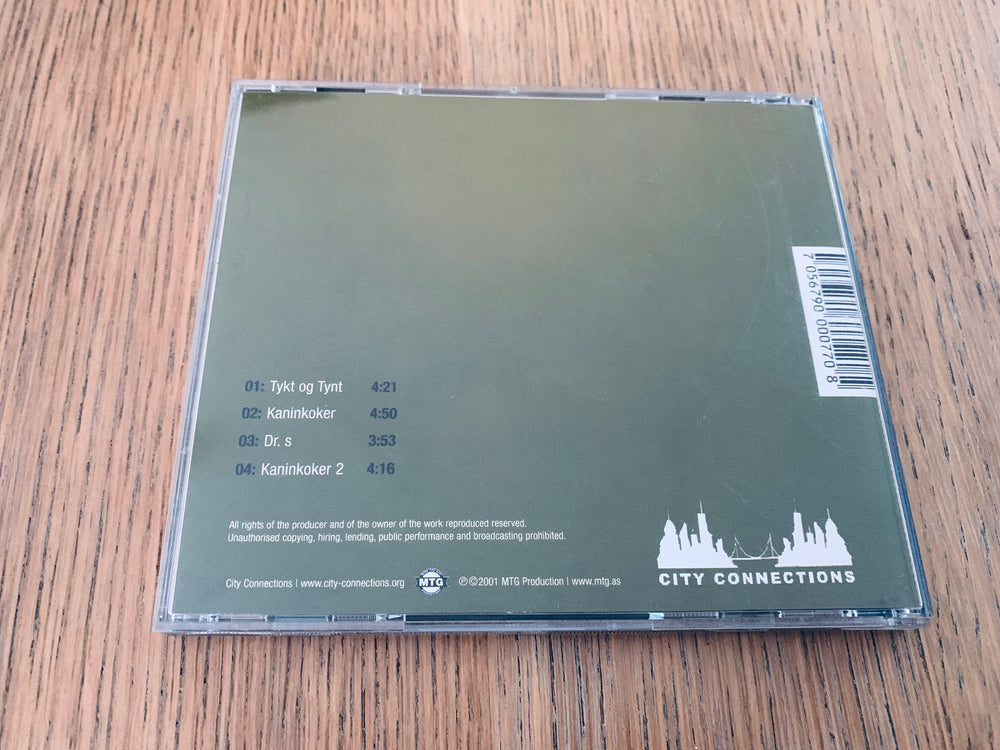 Klovner i Kamp. Tykt og Tynt. 2001. Musikk-CD.
