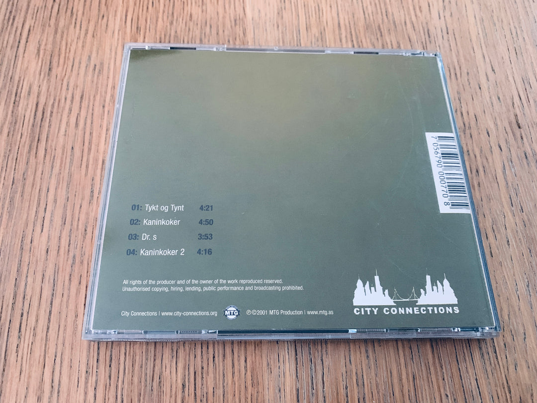 Klovner i Kamp. Tykt og Tynt. 2001. Musikk-CD.