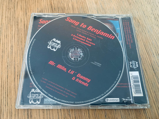 Mr. Milo, Lil' Danny & friends. Song to Benjamin. 2001. Musikk-CD.