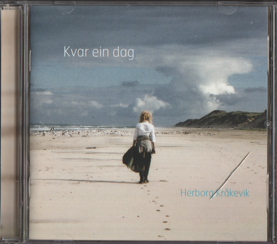 Herborg Kråkevik. 2000. Kvar ein dag. CD.