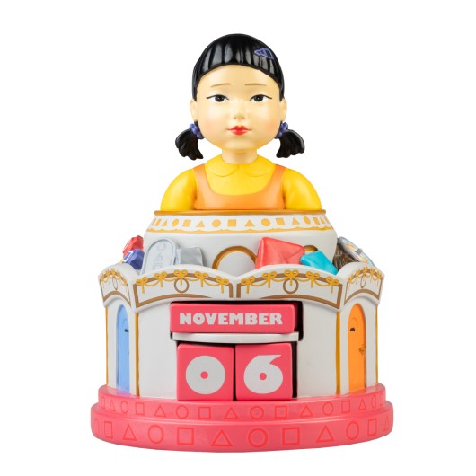 SQUID GAME - Doll - Resin 3D Perpetual Calendar