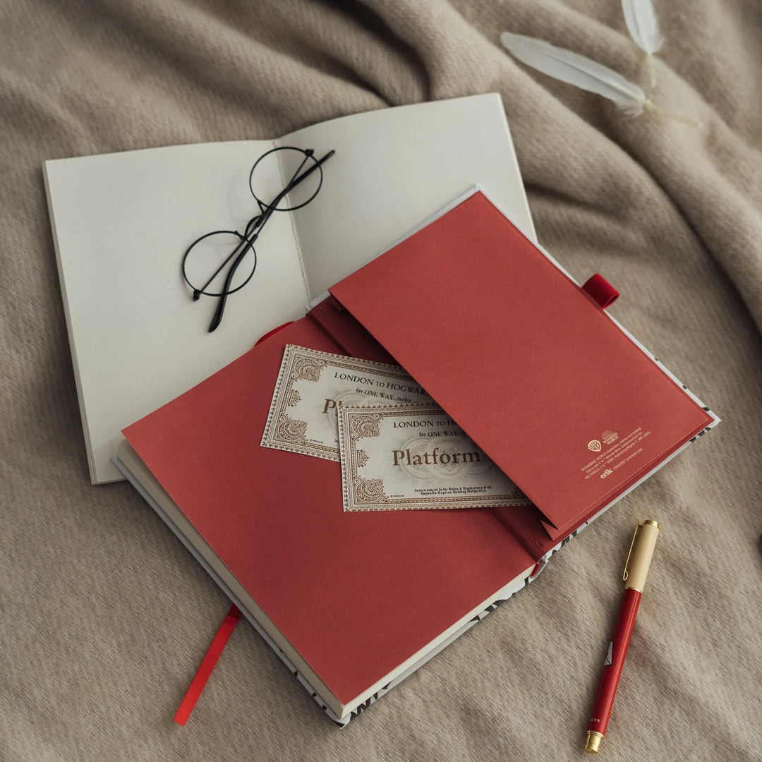 HARRY POTTER - Hedwig - A5 Premium Notebook with pen