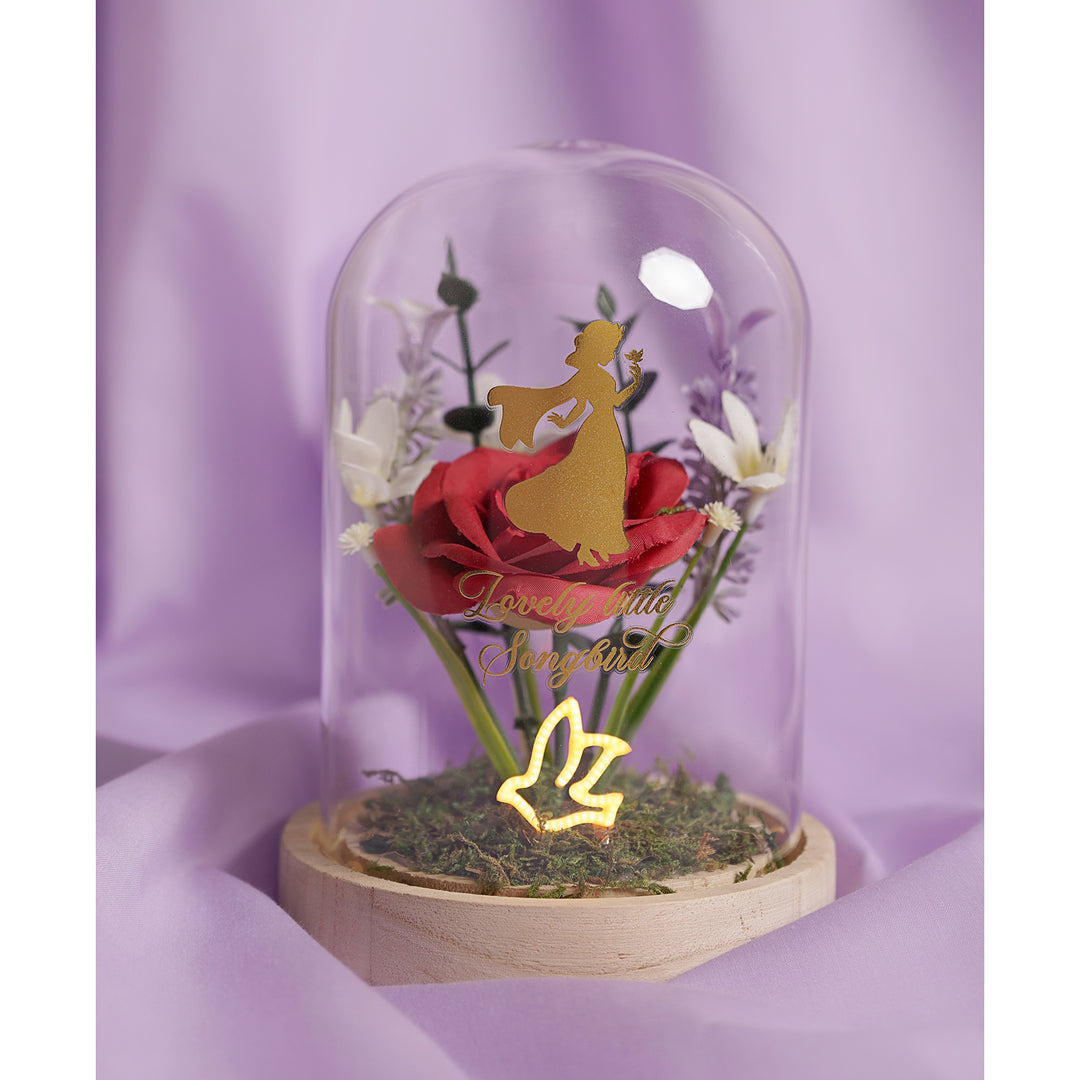 DISNEY PRINCESS - Snow White - Floral Cloche with a Neon Light