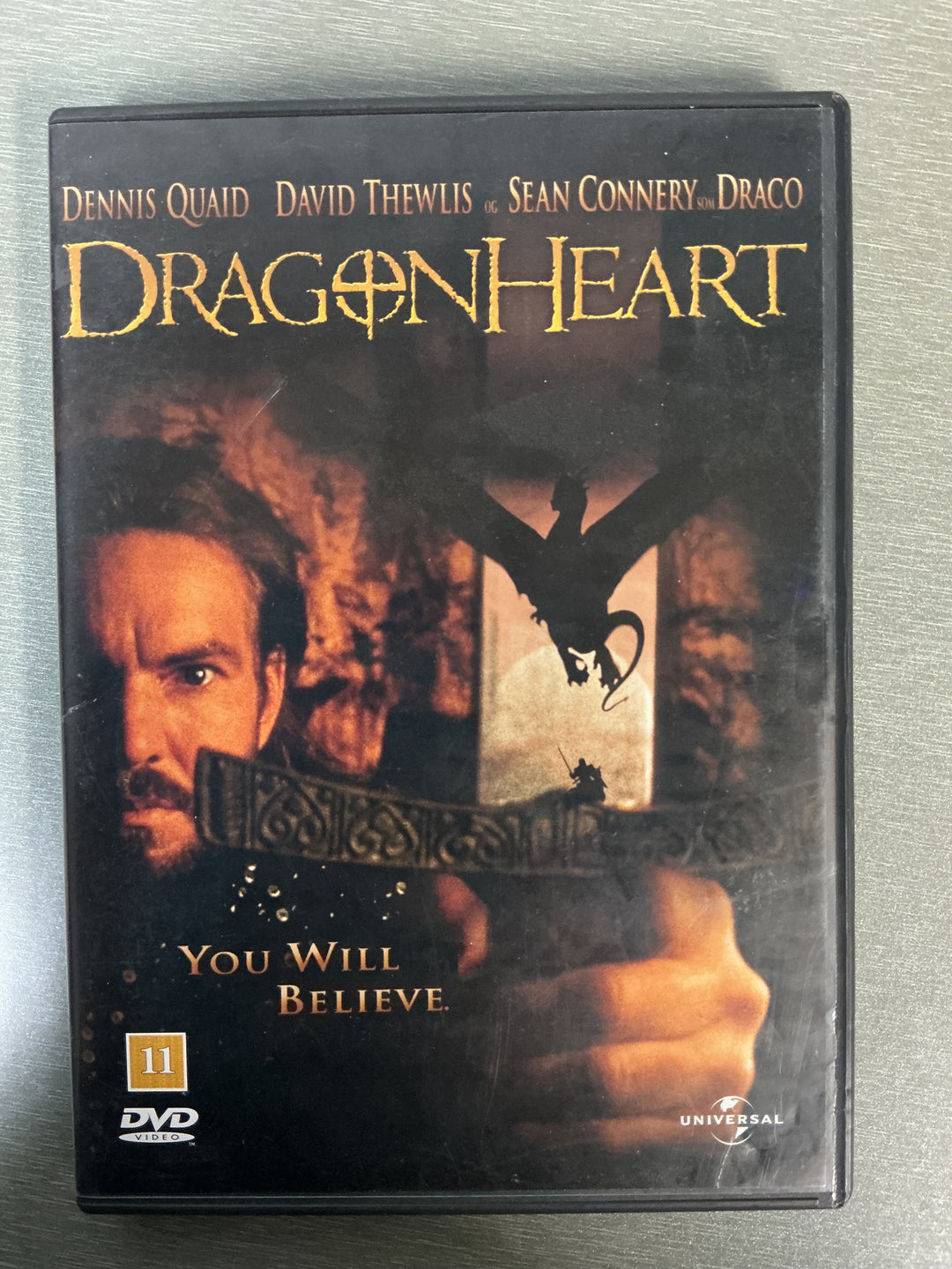 Dragonheart. 1996. DVD.
