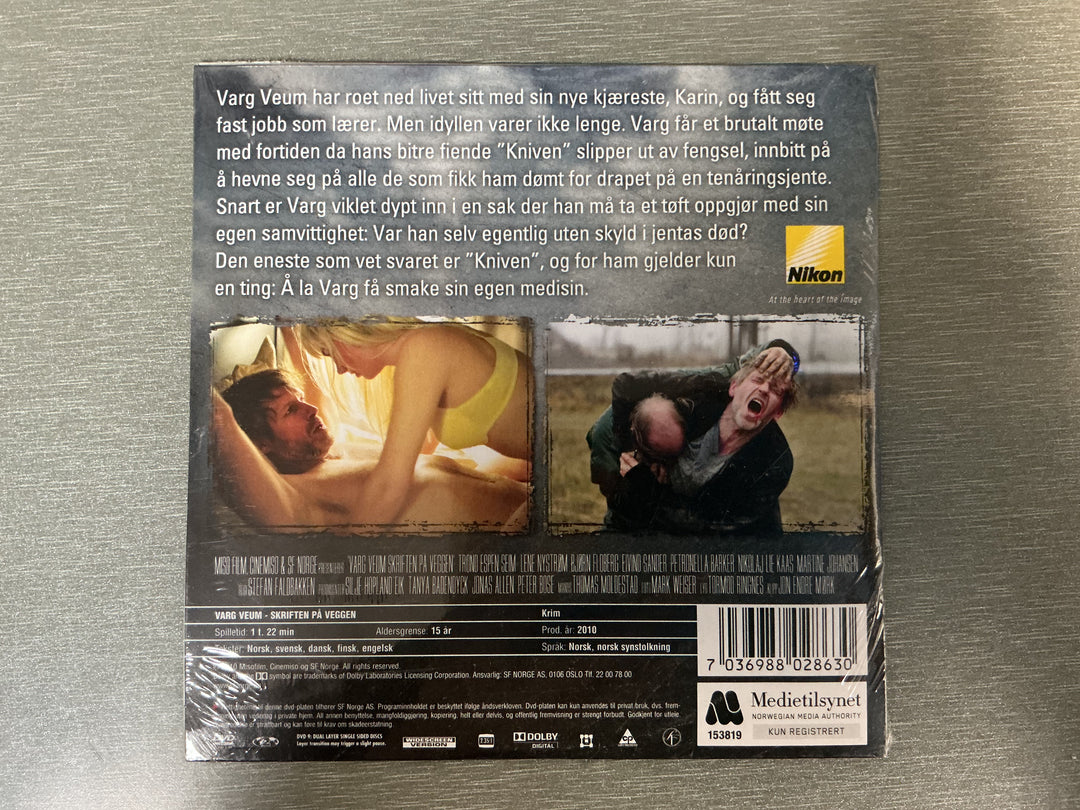 Varg Veum: Skriften på veggen (2010). DVD.