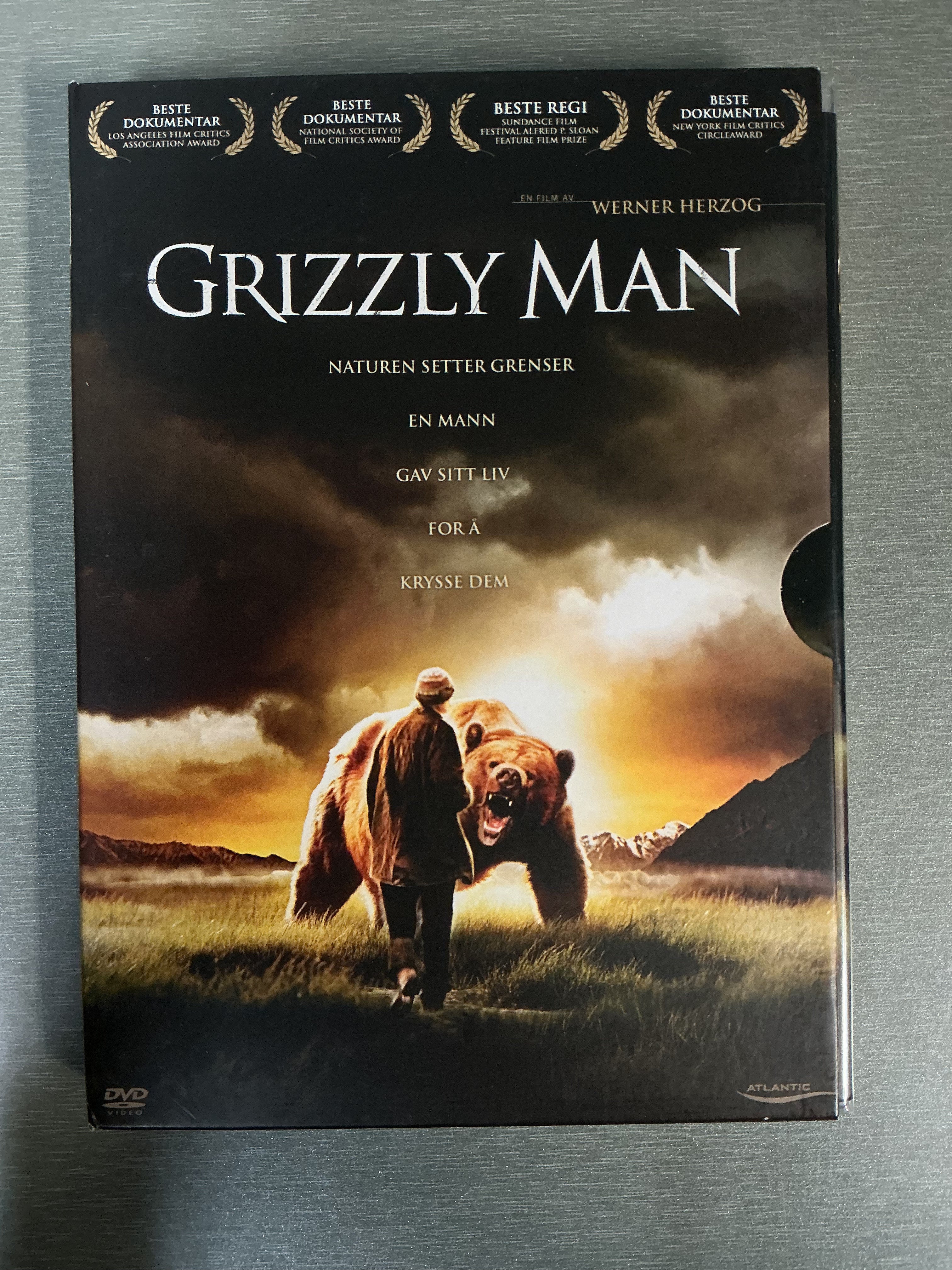 Grizzly Man (2005). DVD.