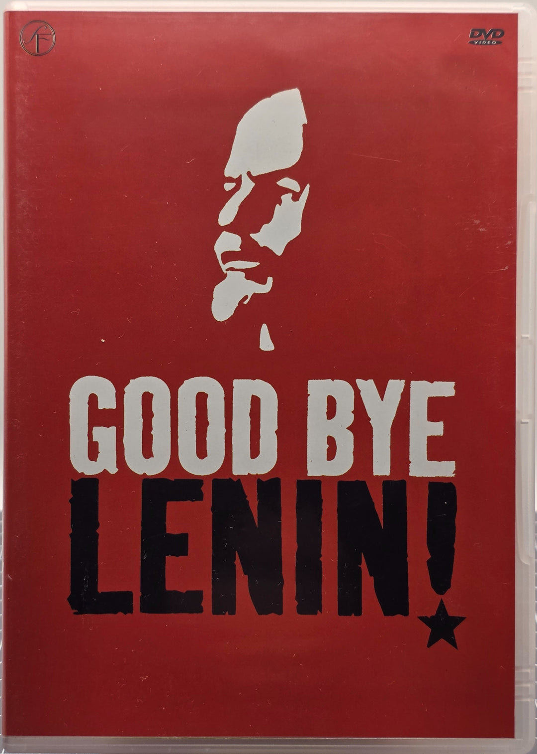 Good Bye Lenin!. 2003. DVD.
