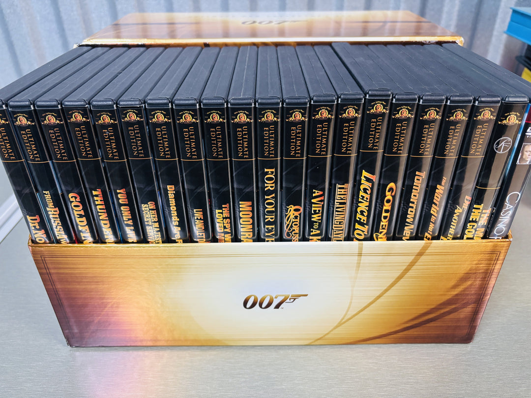 James Bond 007 - Ultimate Collector's Set. DVD samleboks.