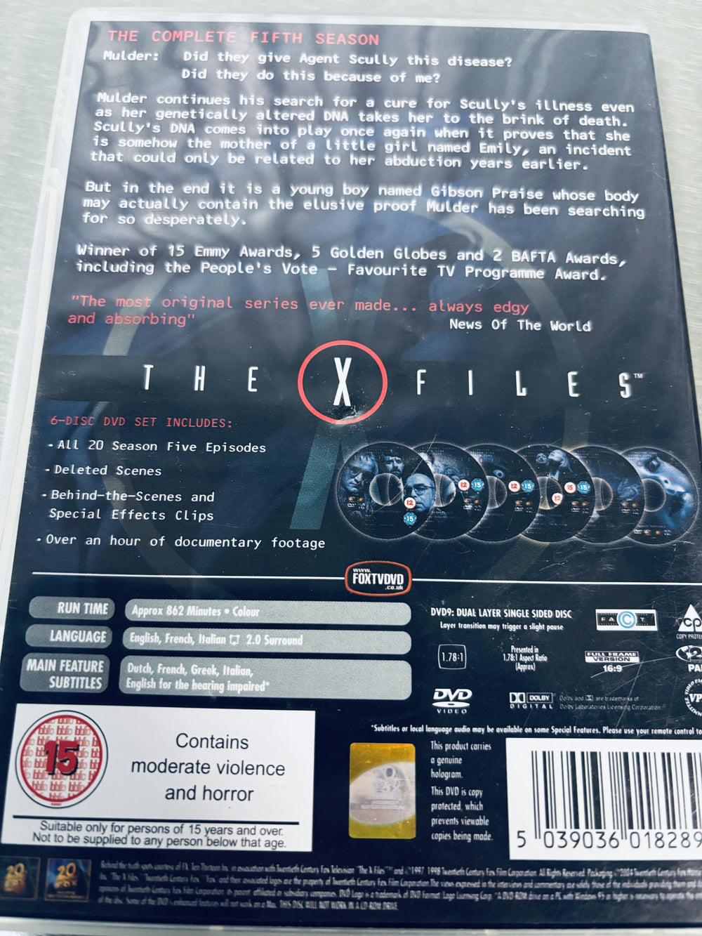 The X-Files - The Complete Fifth Season / 1997-1998. DVD samleboks.