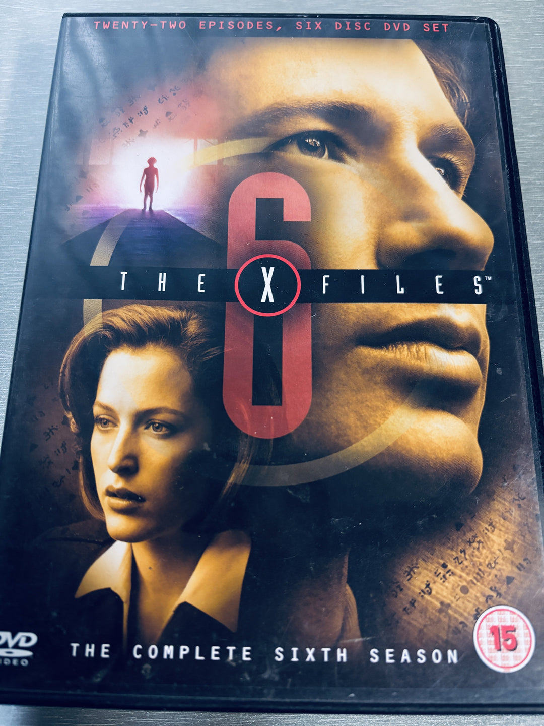 The X-Files - The Complete Sixth Season / 1998-1999. DVD samleboks.