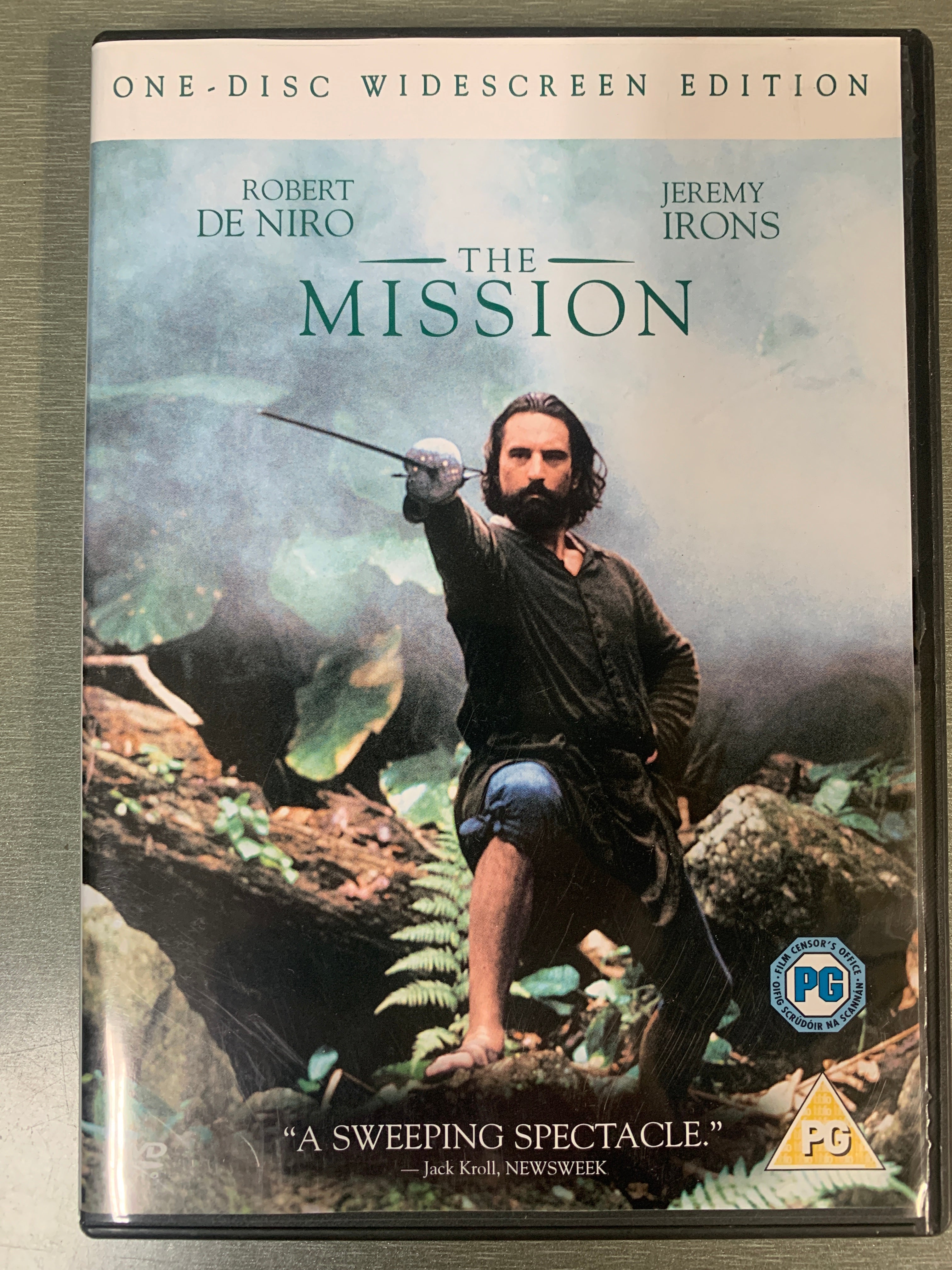 The Mission (1986). DVD.