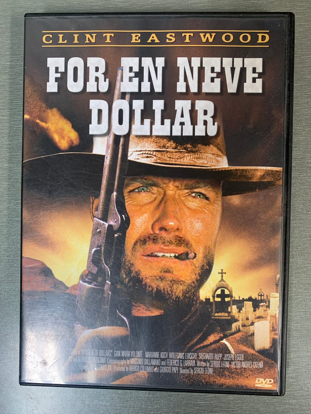 For en neve dollar / A Fistful of Dollars (1964). DVD.