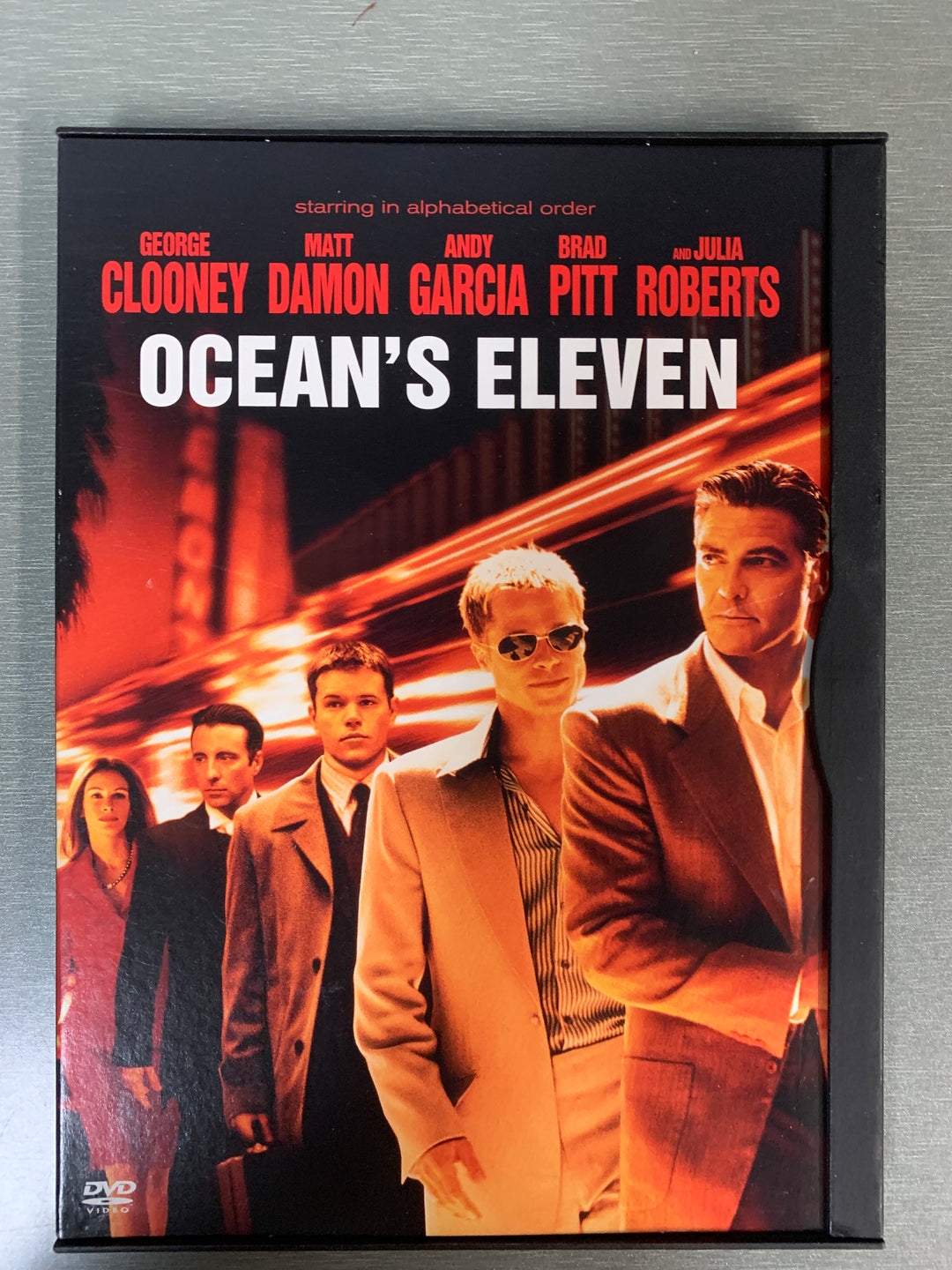 Ocean's Eleven. DVD snapcase.