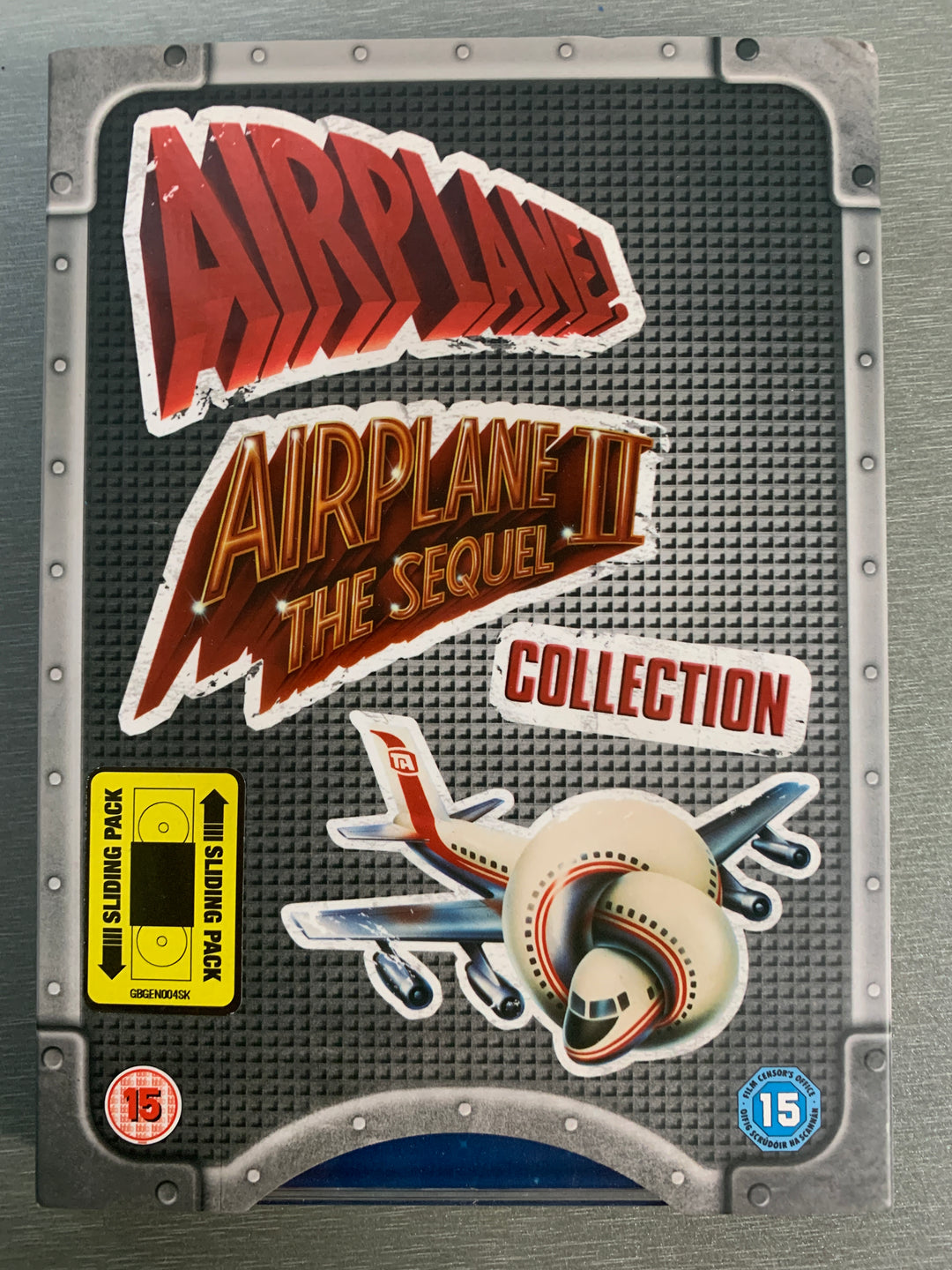 Airplane! / Airplane II: The Sequel Collection (2002). DVD.