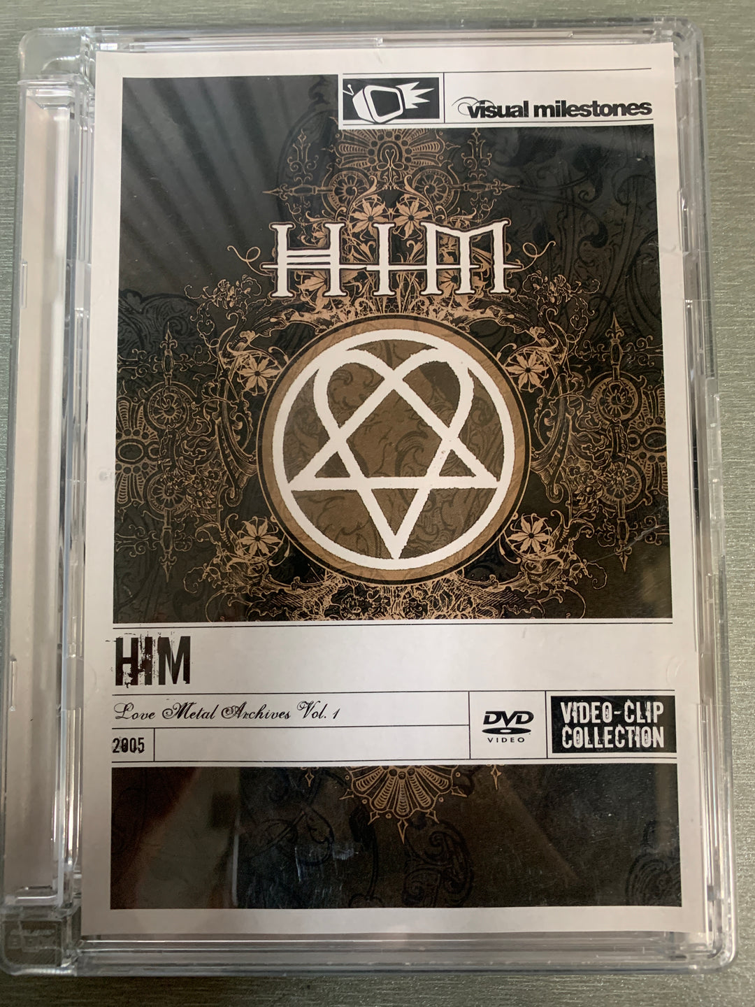 Love Metal Archives Vol. 1 - HIM (2005). DVD.