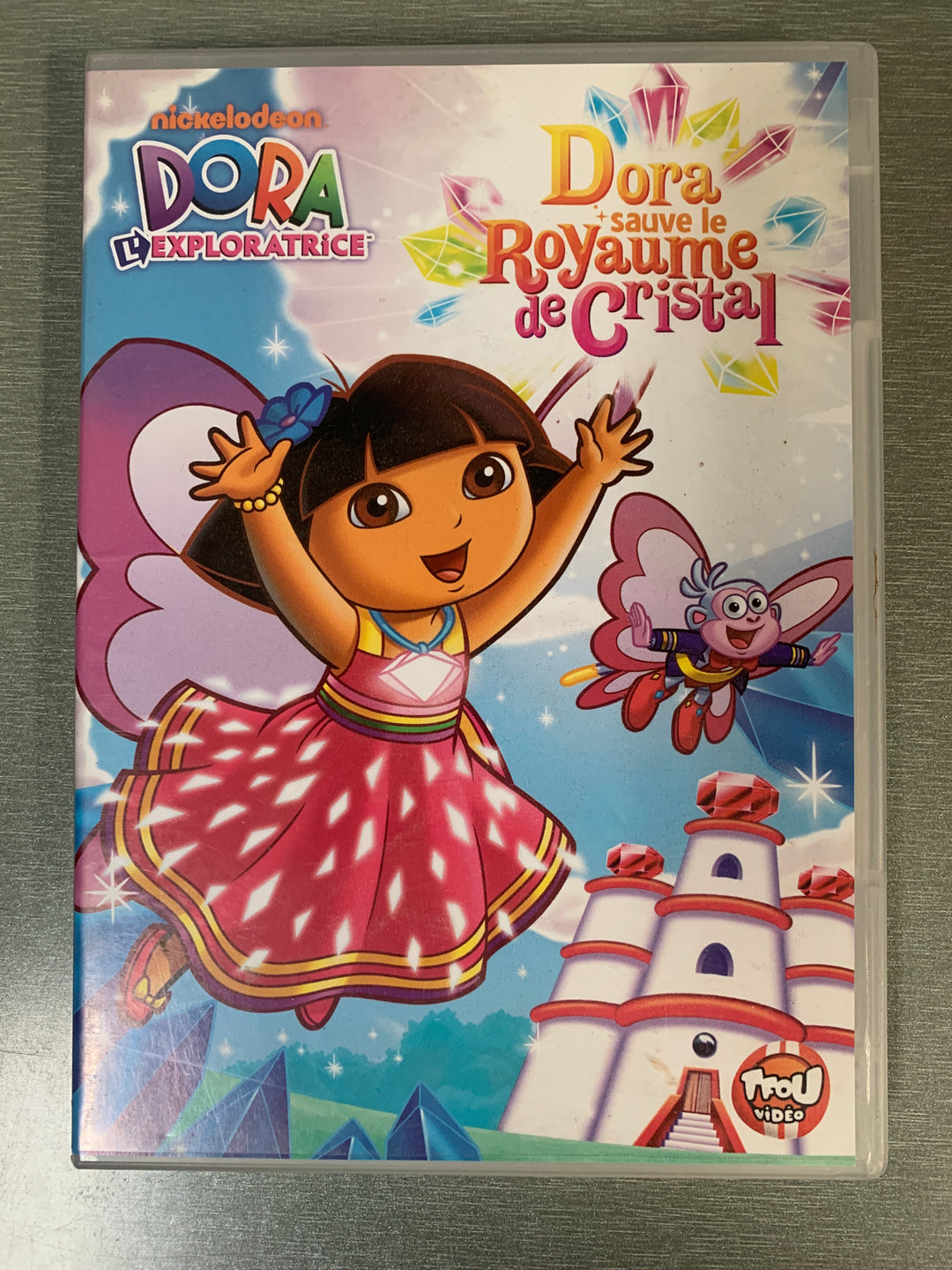 Dora l'exploratrice: Dora sauve le Royaume de Cristal. 2009. DVD.