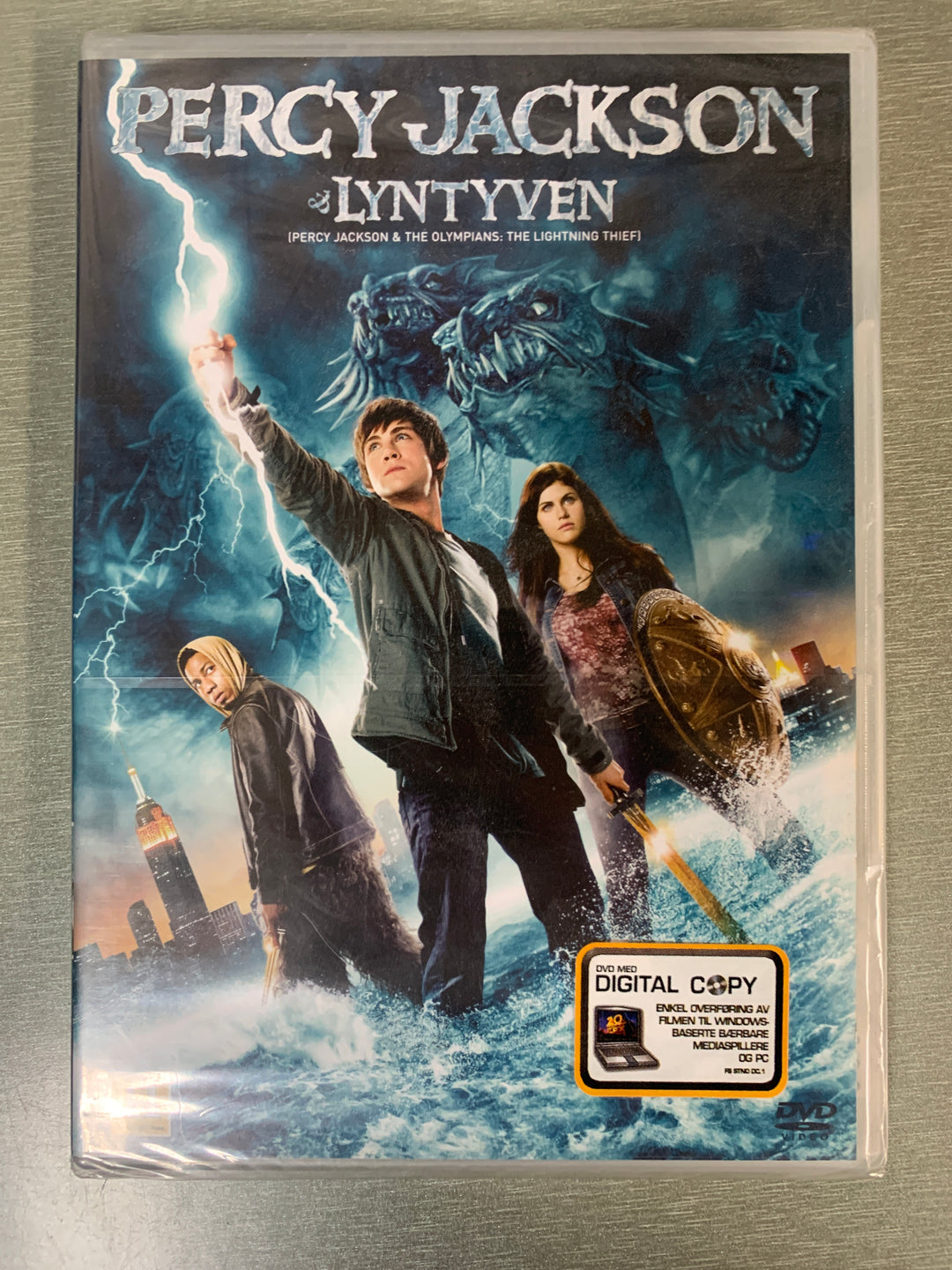 Percy Jackson & Lyntyven. 2010. DVD. Ny i plast!