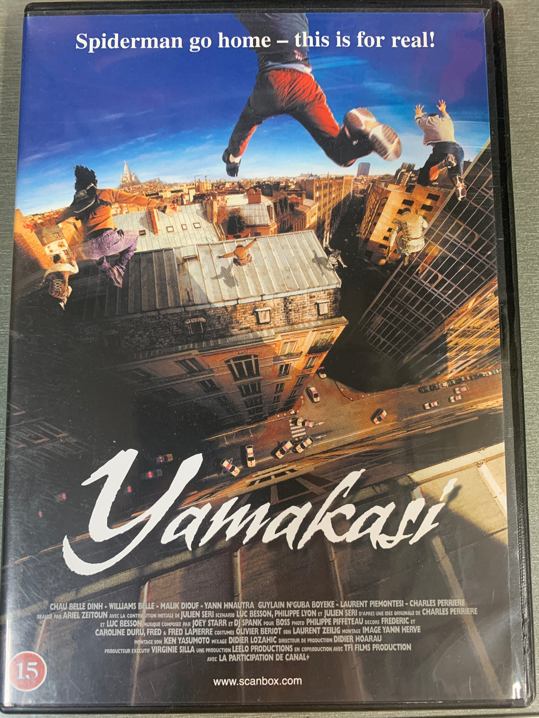 Yamakasi. 2001. DVD.