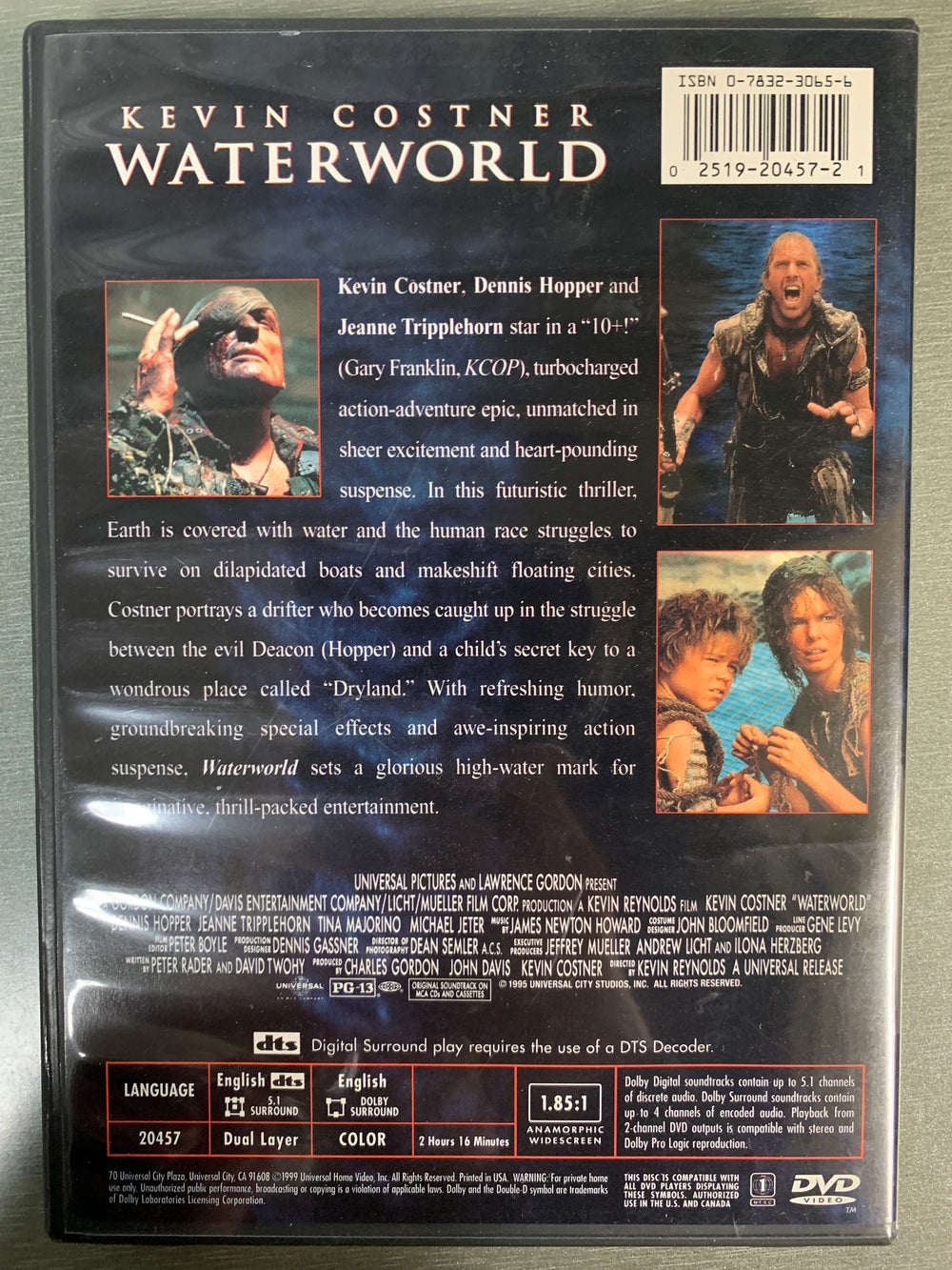 Waterworld (1995). DVD.