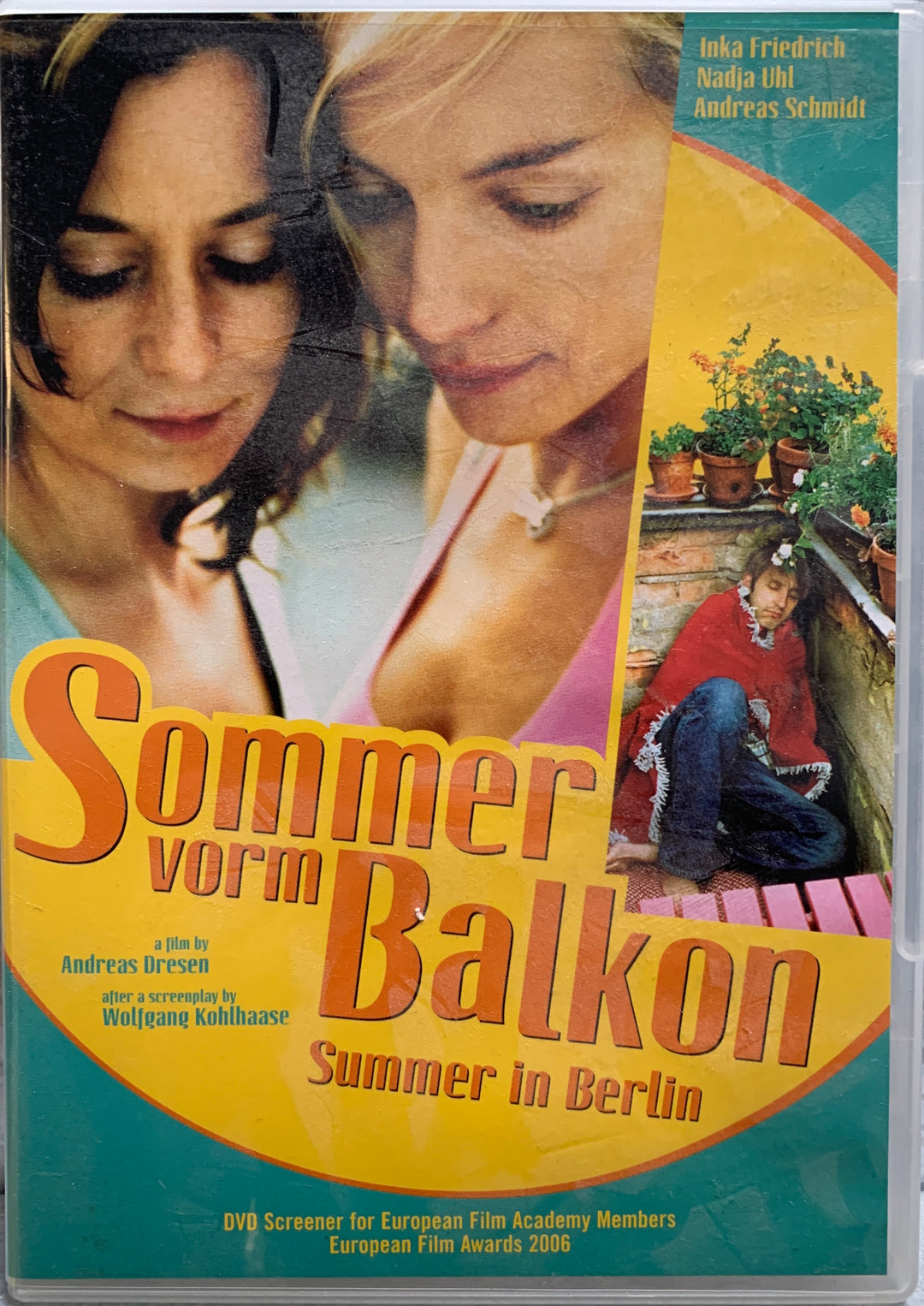 Sommer vorm Balkon (Summer in Berlin). 2005. DVD.