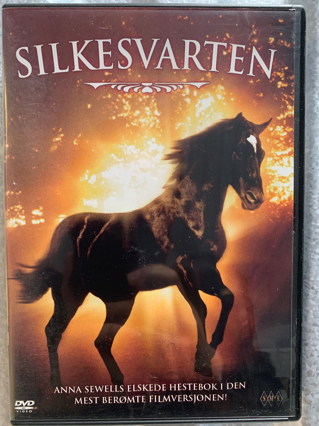 Silkesvarten. 1994. DVD.