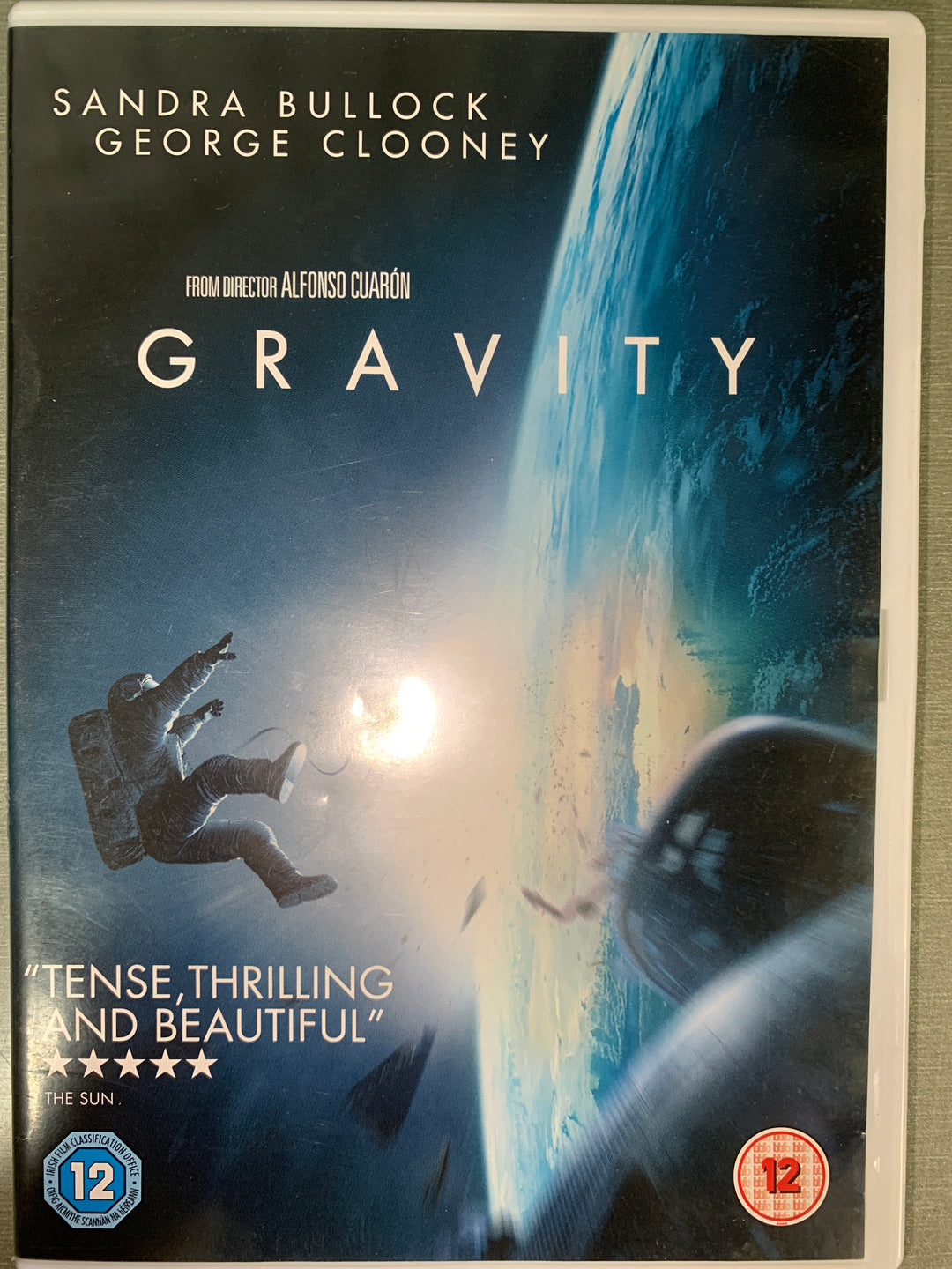 Gravity. 2013. DVD.