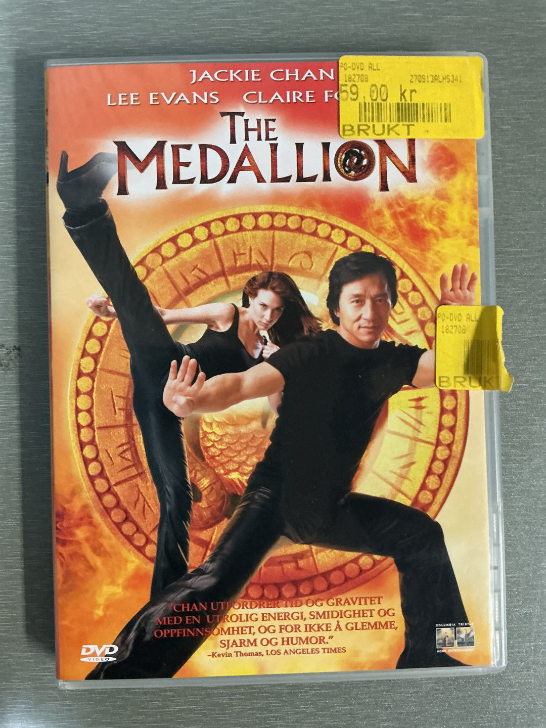 The Medallion. 2003. DVD.