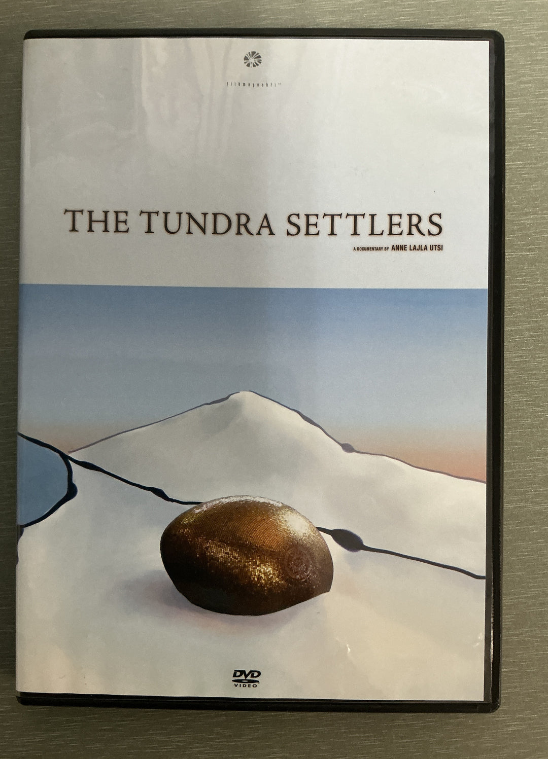 The Tundra Settlers. 2004. DVD.