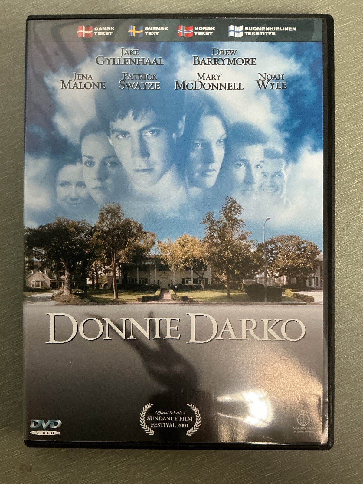 Donnie Darko. 2001. DVD.
