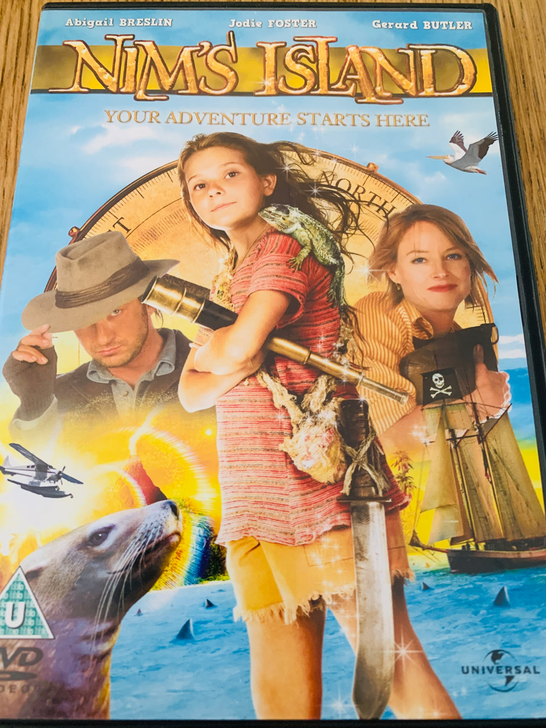 Nim's Island (2008). DVD.