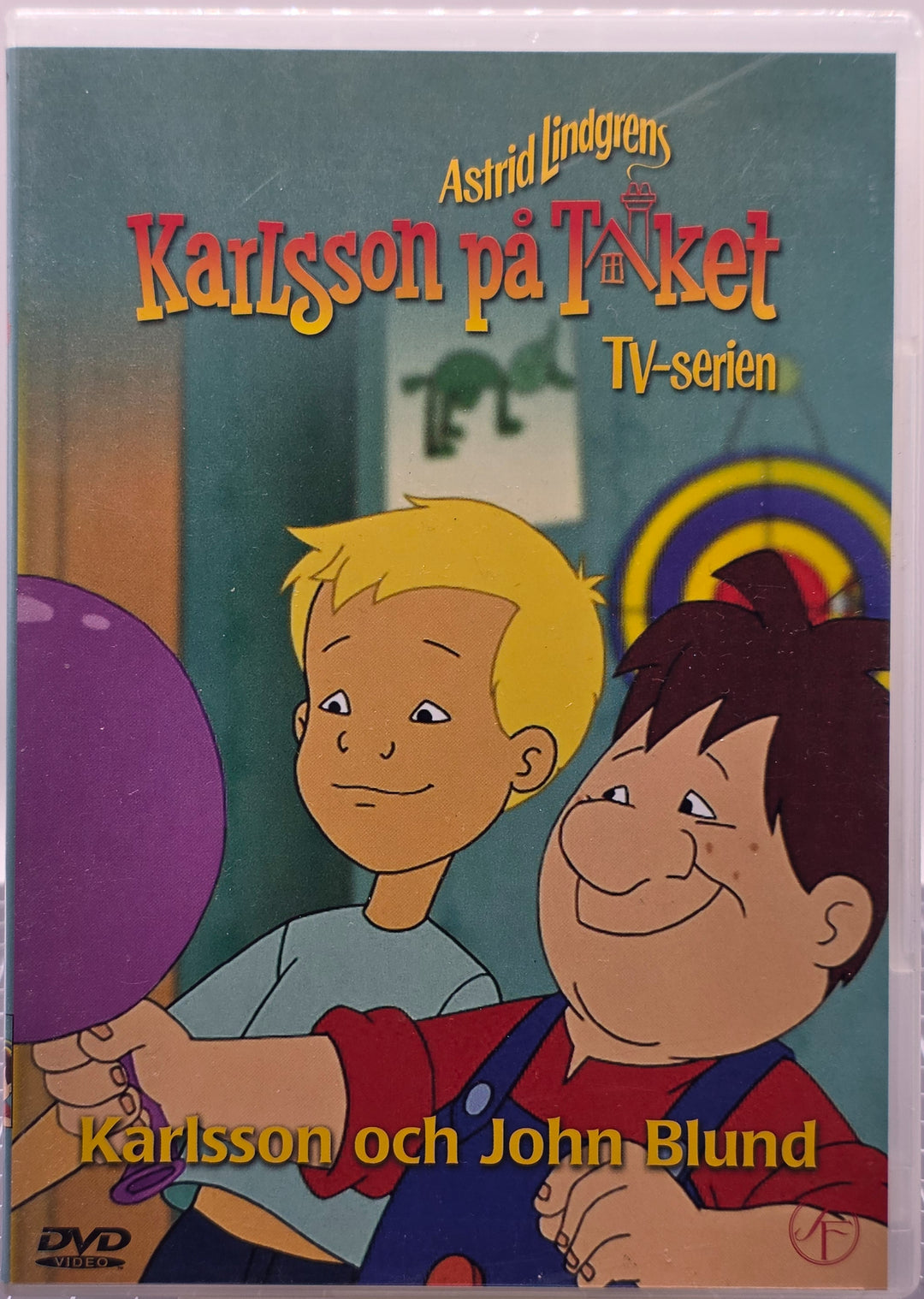 Karlsson på taket – TV-serien: Karlsson och John Blund. 2002. DVD.