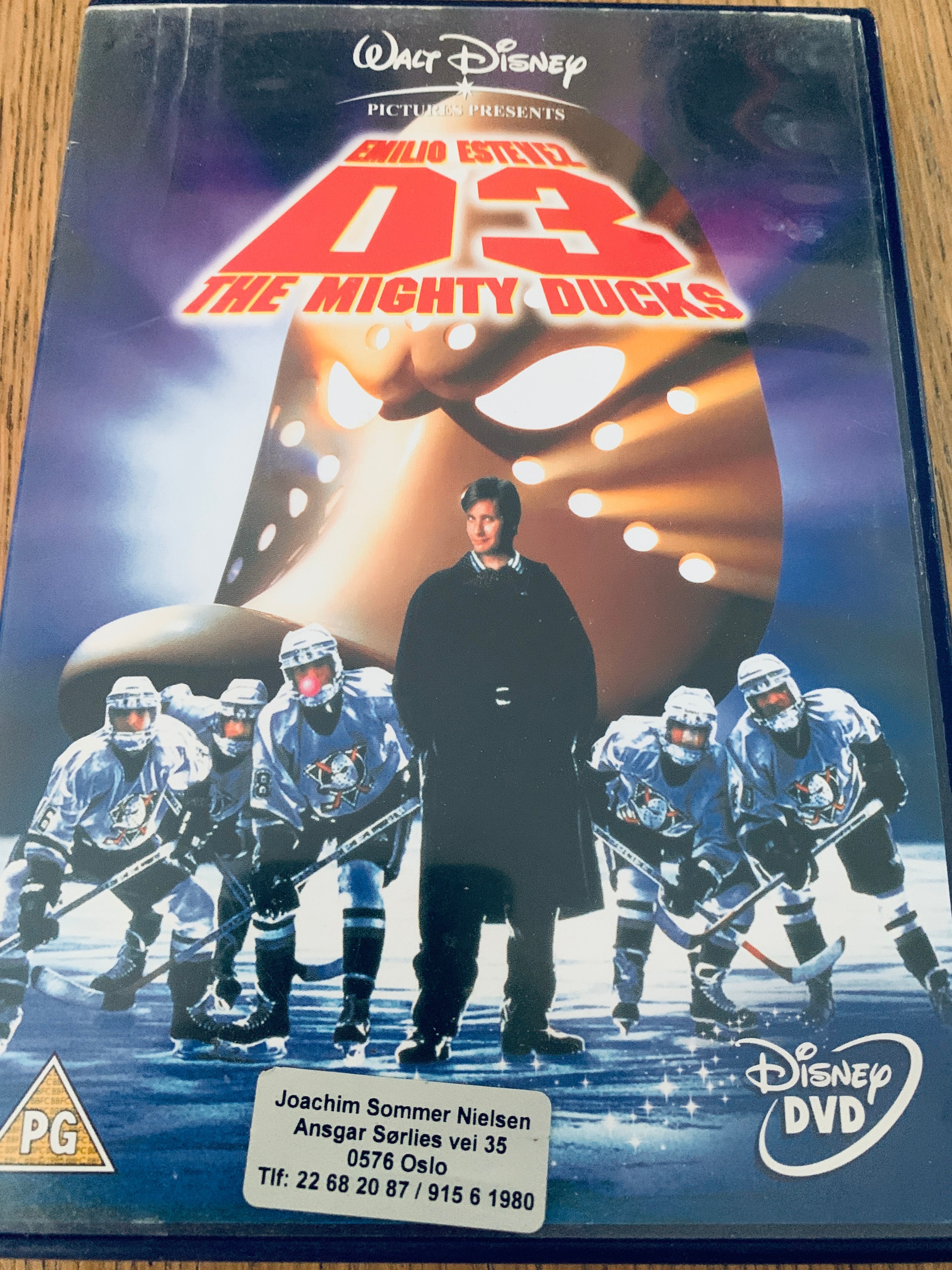 D3: The Mighty Ducks. 1996. DVD.
