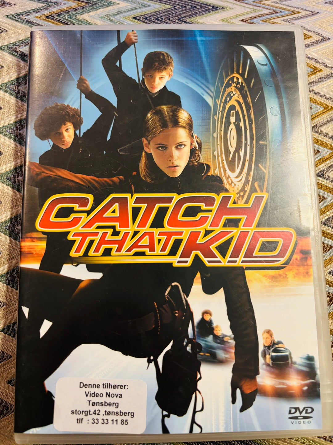 Catch That Kid. DVD.