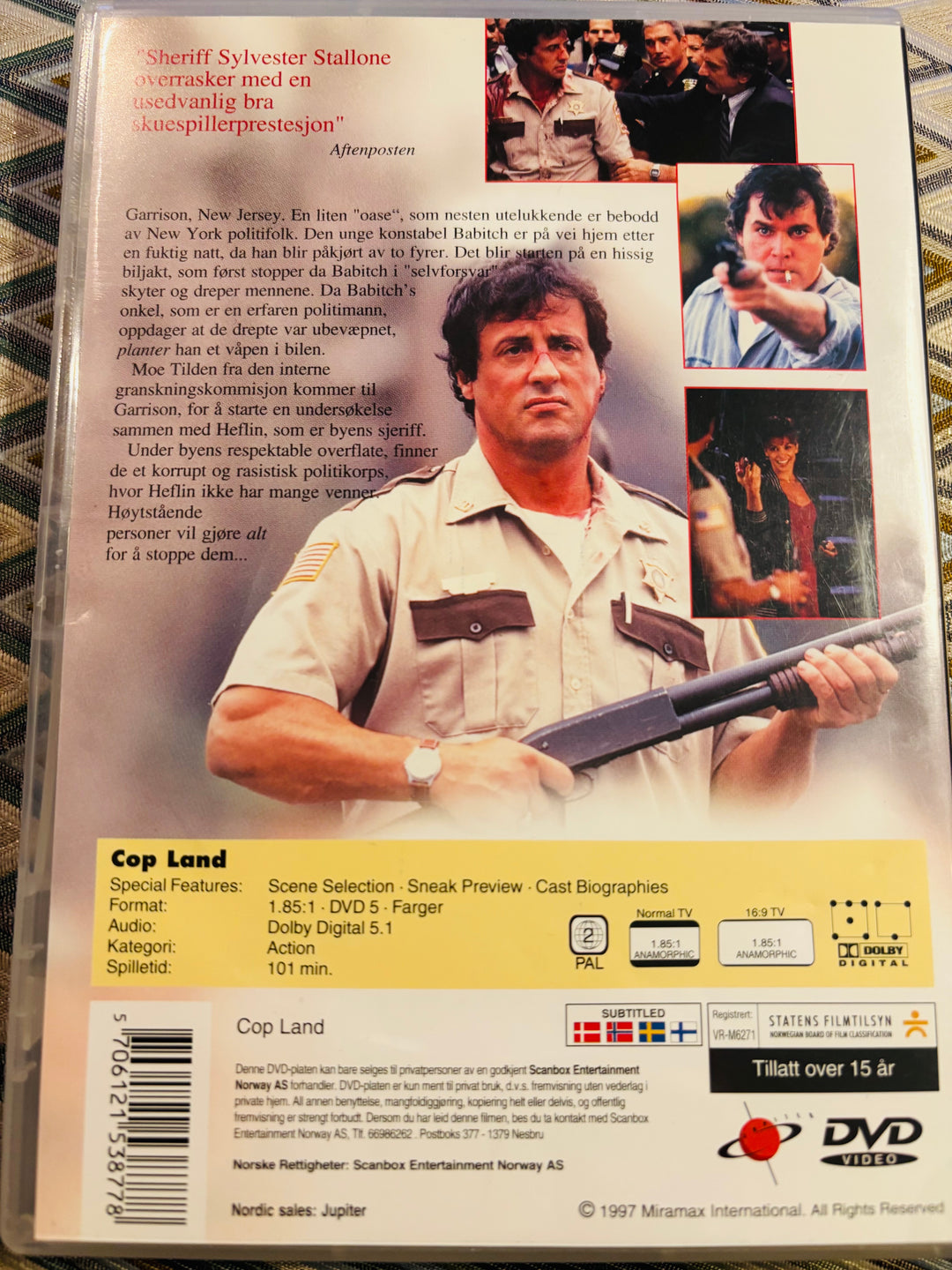 Cop Land. DVD.