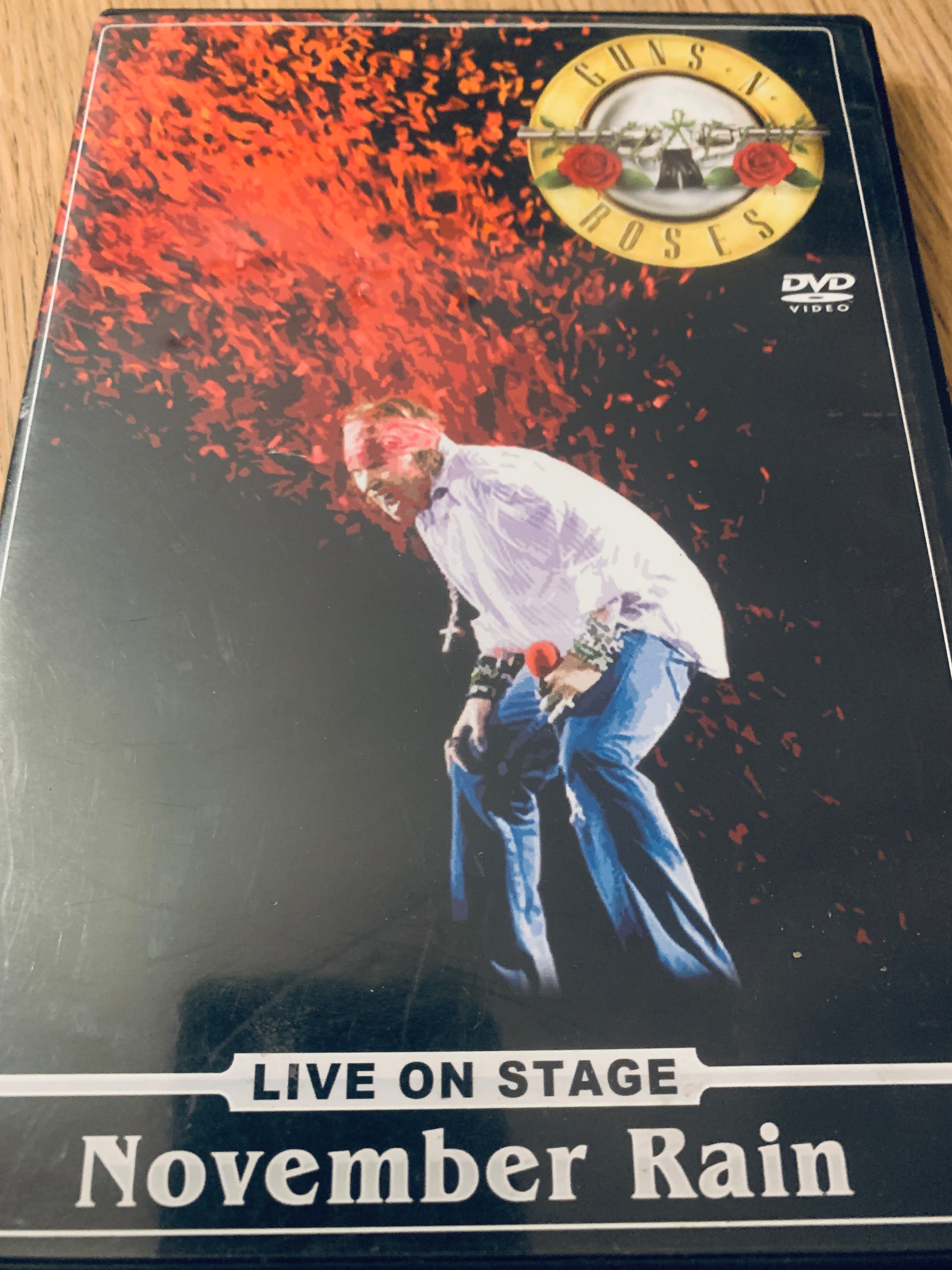 Guns N' Roses – November Rain Live on Stage. DVD.