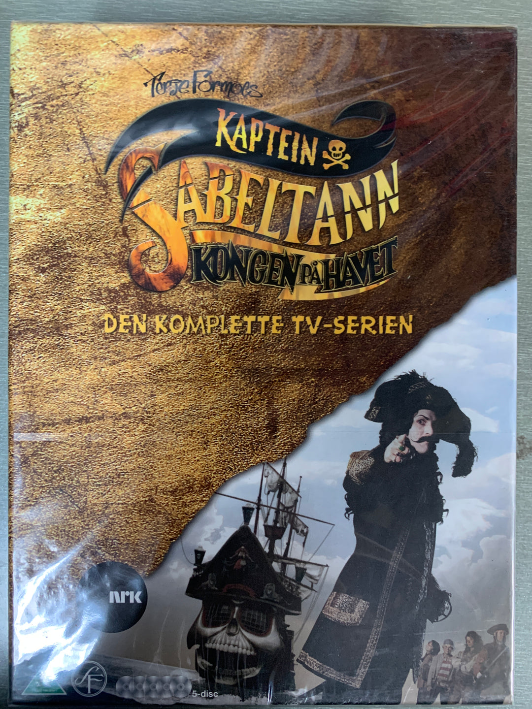 Kaptein Sabeltann – Kongen på havet: Den komplette TV-serien. 2011. DVD samleboks.