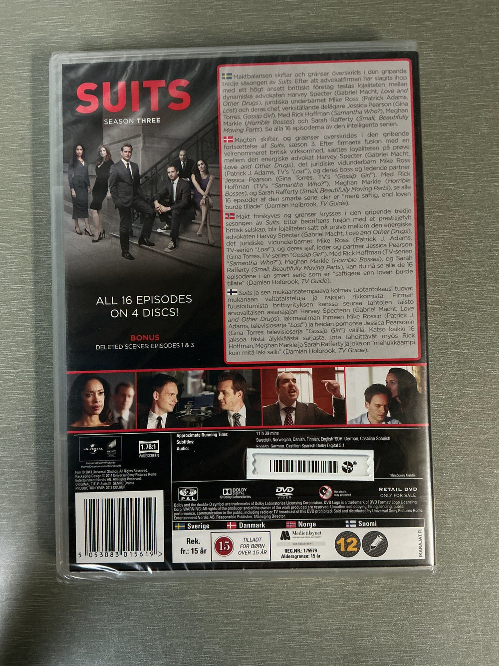 Suits – Season Three. 2013. DVD samleboks.